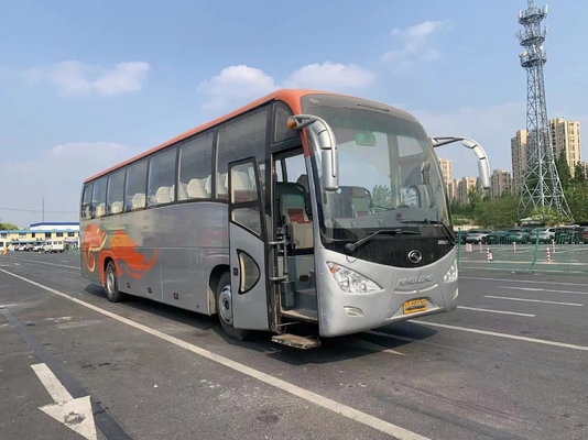EURO III di Second Hand della vettura 55 sedili che sigillano il bus utilizzato motore XMQ6126 di Yuchai Kinglong dei cilindri della finestra sei